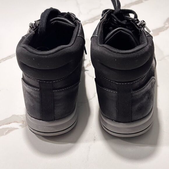 Clarks | Women's Breeze Glide Lace-Up Zip Cloudsteppers Sneakers Black Size 8.5 - Picture 11 of 14